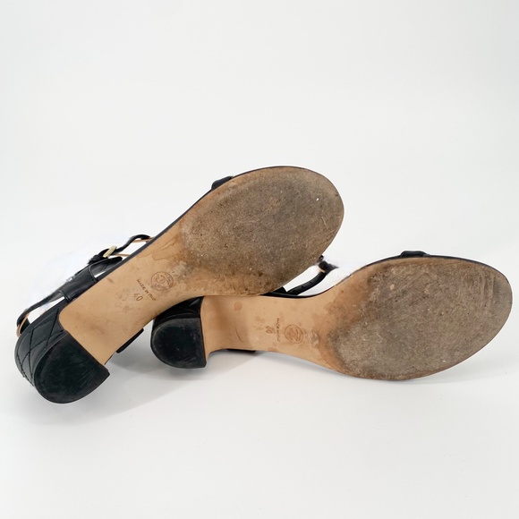 Chanel Black Quilted Leather Gold Chain Link CC Pearl Single Strap Sandals 40 - Picture 8 of 15